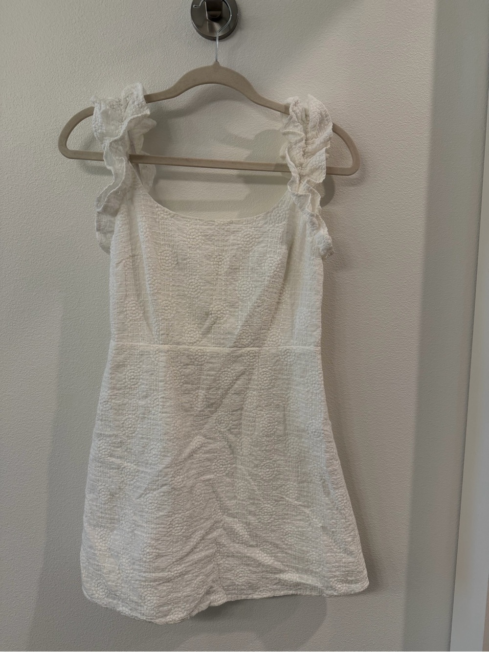 Selfie Leslie White Ruffle Strap Textured Dress
